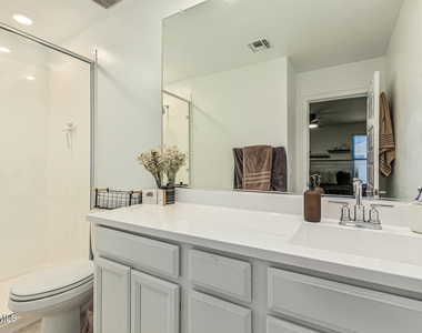 4028 S 95th Lane - Photo Thumbnail 18