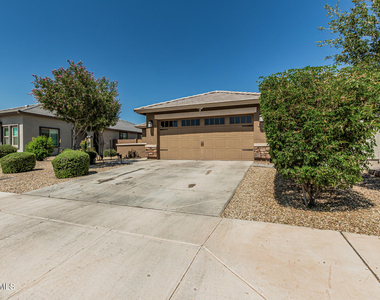 4028 S 95th Lane - Photo Thumbnail 4