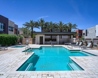 9001 E San Victor Drive - Photo Thumbnail 35
