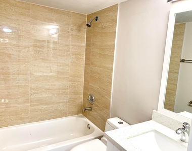 2750 Forest Hills Boulevard - Photo Thumbnail 31