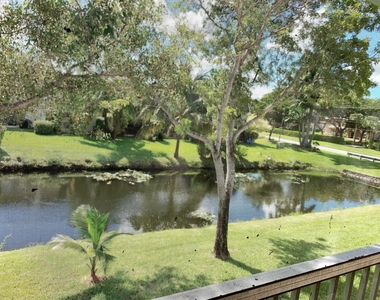 2750 Forest Hills Boulevard - Photo Thumbnail 3