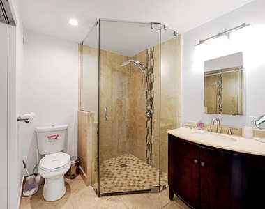 401 Nw 21st Court - Photo Thumbnail 32