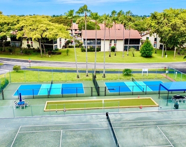 10678 Ocean Palm Way - Photo Thumbnail 35