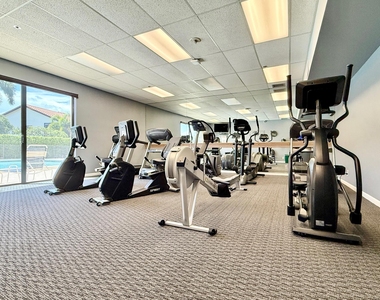 10678 Ocean Palm Way - Photo Thumbnail 42