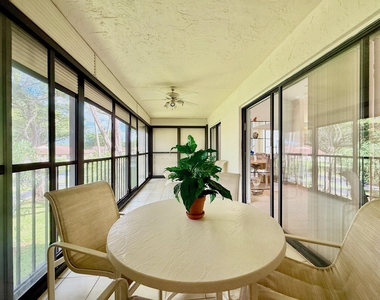 10678 Ocean Palm Way - Photo Thumbnail 5