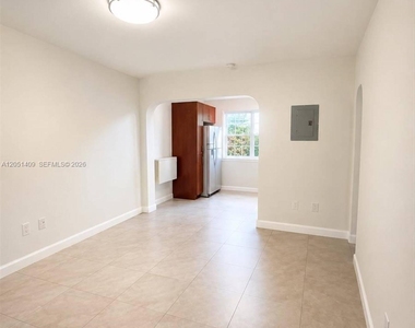 4038 Sw 9th Terrace - Photo Thumbnail 1