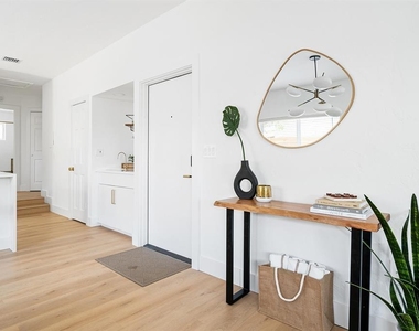 3300 Westview Avenue - Photo Thumbnail 7