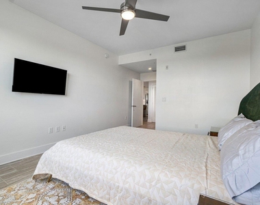236 Se 5th Avenue - Photo Thumbnail 9