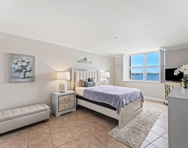 2600 N Flagler Drive - Photo Thumbnail 9