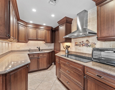 2600 N Flagler Drive - Photo Thumbnail 8