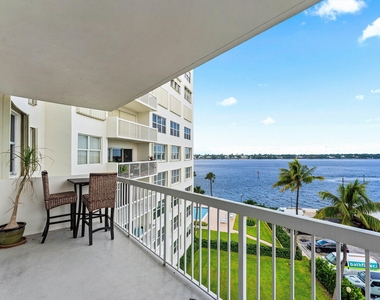 2600 N Flagler Drive - Photo Thumbnail 14