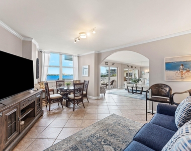 2600 N Flagler Drive - Photo Thumbnail 6