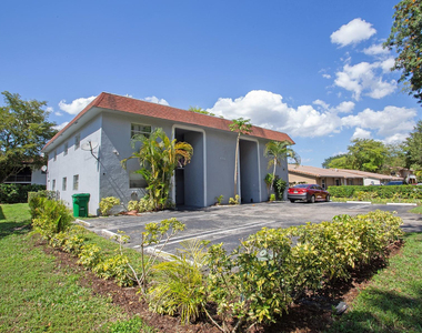 10131 Nw 35th Street - Photo Thumbnail 1