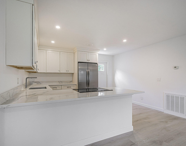 2075 37th Avenue - Photo Thumbnail 9