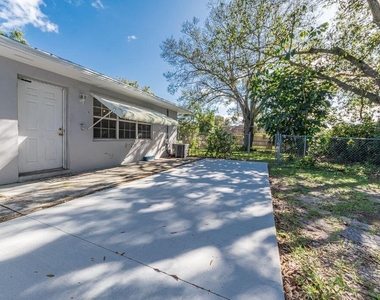 2075 37th Avenue - Photo Thumbnail 22