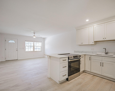2075 37th Avenue - Photo Thumbnail 7