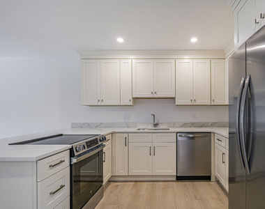 2075 37th Avenue - Photo Thumbnail 10