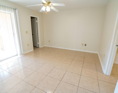 4791 Via Palm Lakes - Photo Thumbnail 10