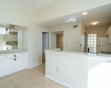 4791 Via Palm Lakes - Photo Thumbnail 5