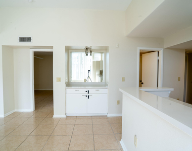 4791 Via Palm Lakes - Photo Thumbnail 6
