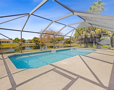 3074 Ne Loquat Lane - Photo Thumbnail 23