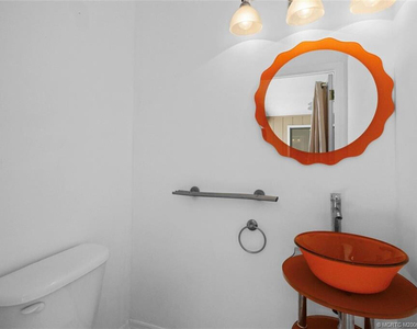 3074 Ne Loquat Lane - Photo Thumbnail 22