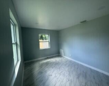 2329 Fairway Drive - Photo Thumbnail 11