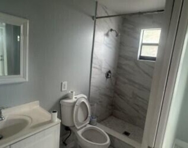 2329 Fairway Drive - Photo Thumbnail 4