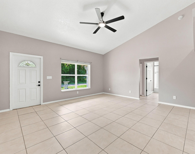 3102 Sw Cathedral Street - Photo Thumbnail 8