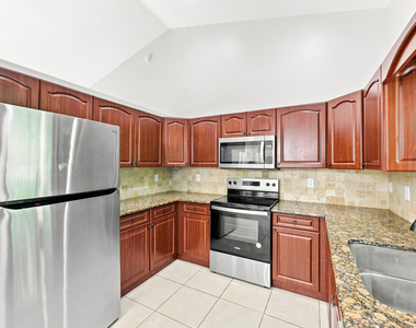 3102 Sw Cathedral Street - Photo Thumbnail 12
