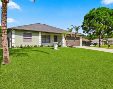 3102 Sw Cathedral Street - Photo Thumbnail 1