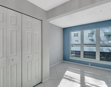 2301 N Congress Avenue - Photo Thumbnail 8