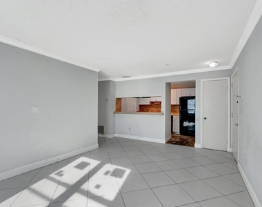2301 N Congress Avenue - Photo Thumbnail 13