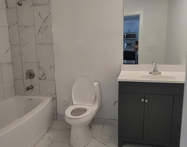 3801 Davie Boulevard - Photo Thumbnail 5