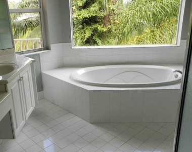 833 Sw 167th Avenue - Photo Thumbnail 37