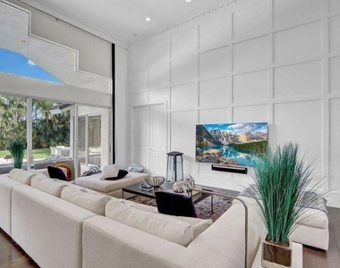 5866 St Annes Way - Photo Thumbnail 4
