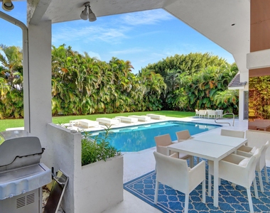 5866 St Annes Way - Photo Thumbnail 18