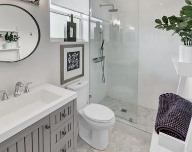 5866 St Annes Way - Photo Thumbnail 15