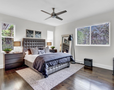 5866 St Annes Way - Photo Thumbnail 13