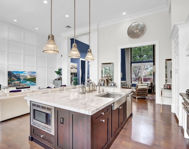 5866 St Annes Way - Photo Thumbnail 7