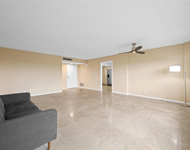 3900 Galt Ocean Drive - Photo Thumbnail 4