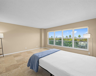 3900 Galt Ocean Drive - Photo Thumbnail 10