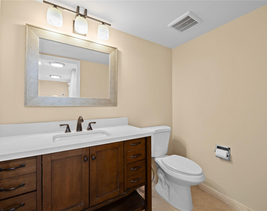 3900 Galt Ocean Drive - Photo Thumbnail 16