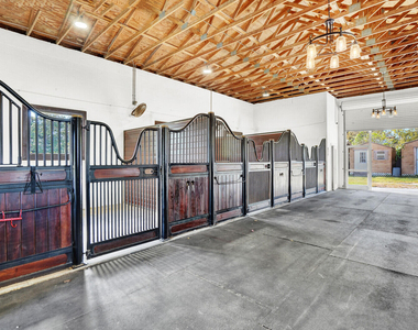 11231 Ira Lane - Photo Thumbnail 2