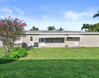 220 Country Lane - Photo Thumbnail 17