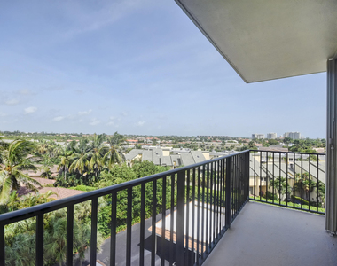 4600 S Ocean Boulevard - Photo Thumbnail 17