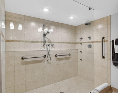 4200 N Ocean Drive - Photo Thumbnail 45