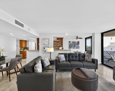 4200 N Ocean Drive - Photo Thumbnail 23