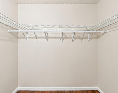 1301 River Reach Drive - Photo Thumbnail 29