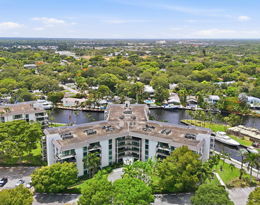 1301 River Reach Drive - Photo Thumbnail 41